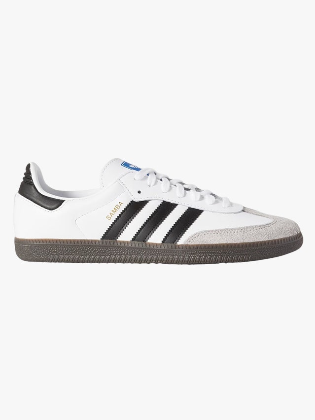 Image may contain Clothing Footwear Shoe and Sneaker